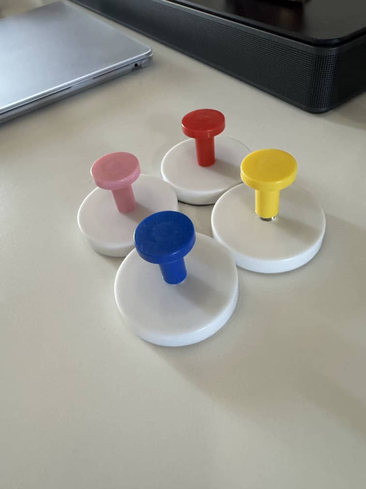 Suction Hook Pack of 4 | Rotating Vacuum Wall Hook